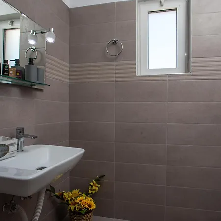 Bless View 3* Lachaniá