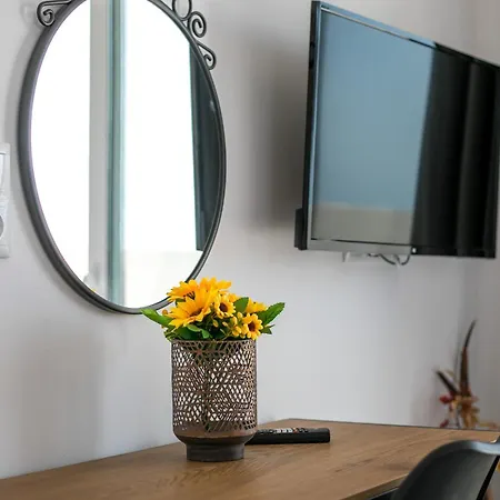 Bless View Apartmanhotel