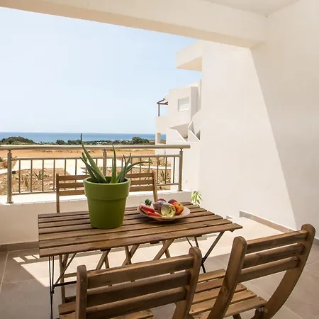 Bless View Aparthotel 3*