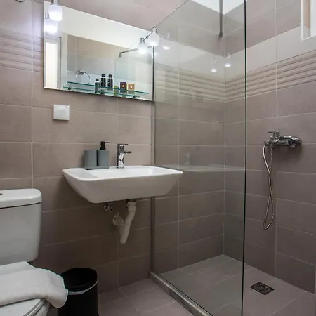 Bless View 拉卡尼亚